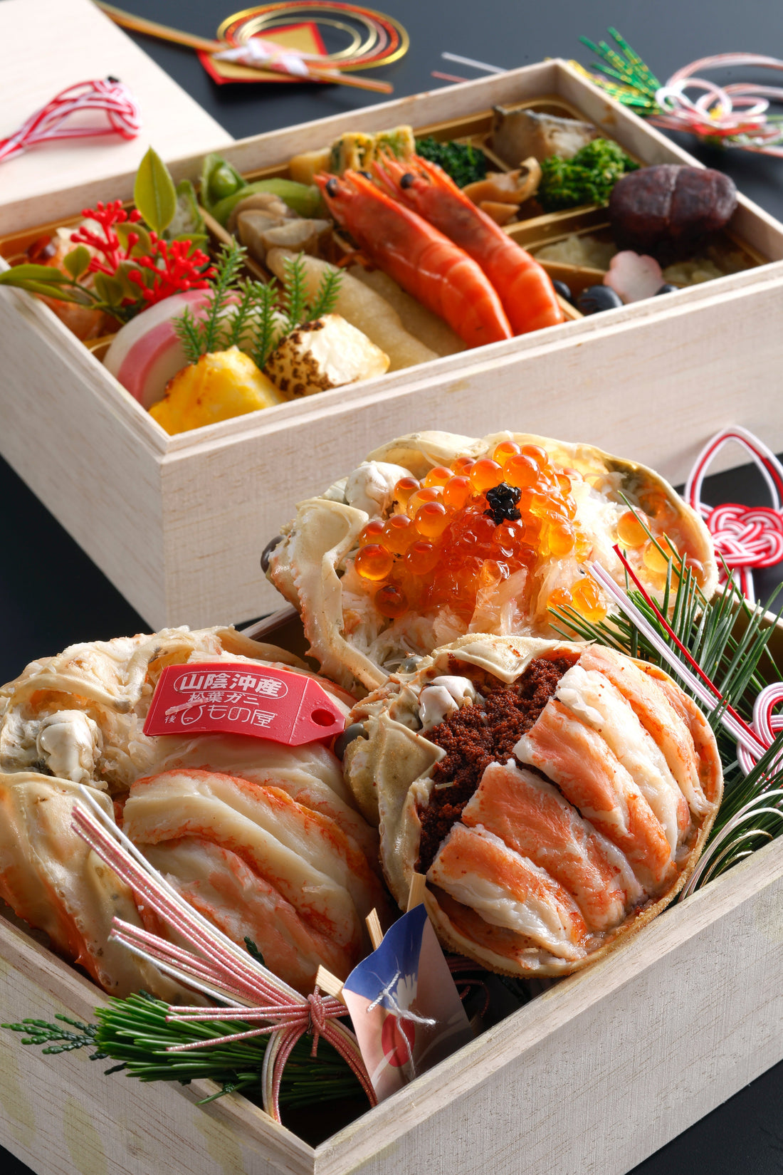 リニューアル！まるごと松葉がにミニおせち「伽羅沙」のご紹介