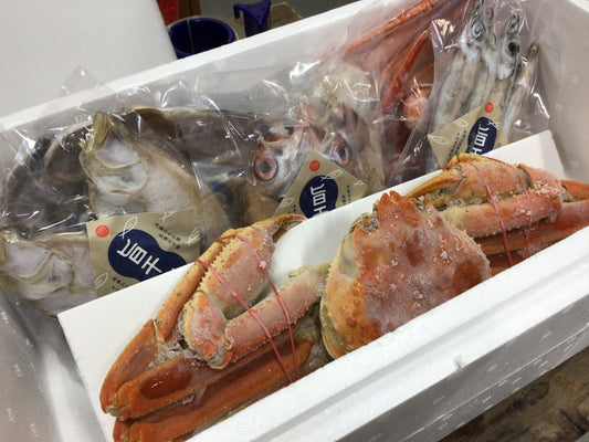 茹でカニ・干物セット