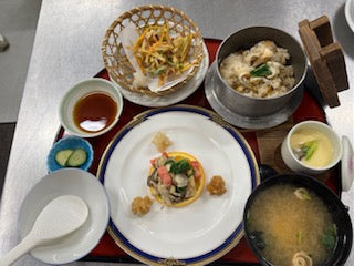 貝の釜飯ランチ！ご予約受付中です