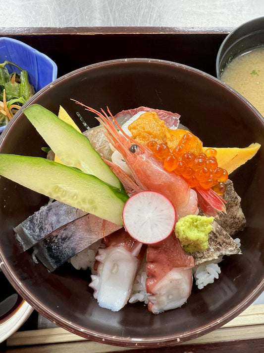 海鮮丼