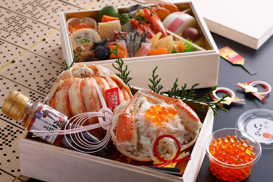 【ご注文12月18日まで】【限定30個】感謝価格にて販売中!!2026年 まるごと松葉がにミニおせち【若紫(わかむらさき)】「二段重」※2025年12月30日着(配送時間指定不可)